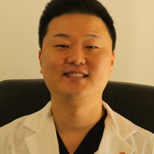 Dr Hoyong Choi, DMD, MSc in Implantology